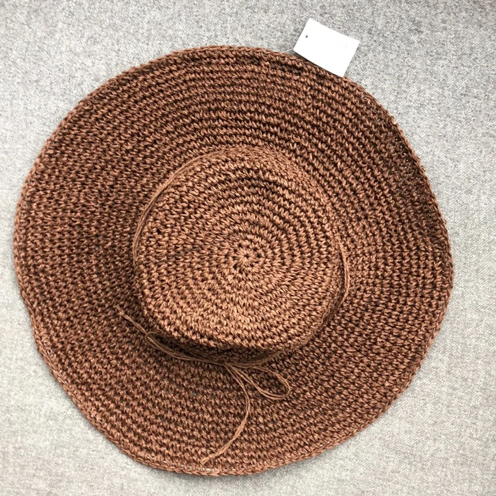 NWT! - Wide Brim Foldable Paper Straw Sun Hat - Picture 4 of 6